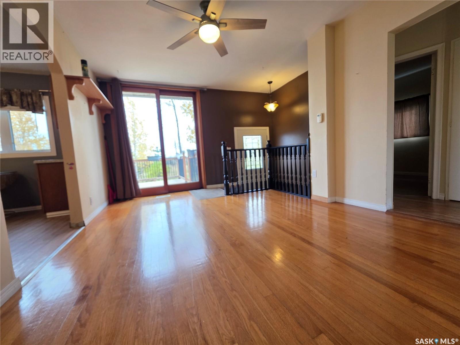 10429 Grid Road 645, Main Centre — photo 7