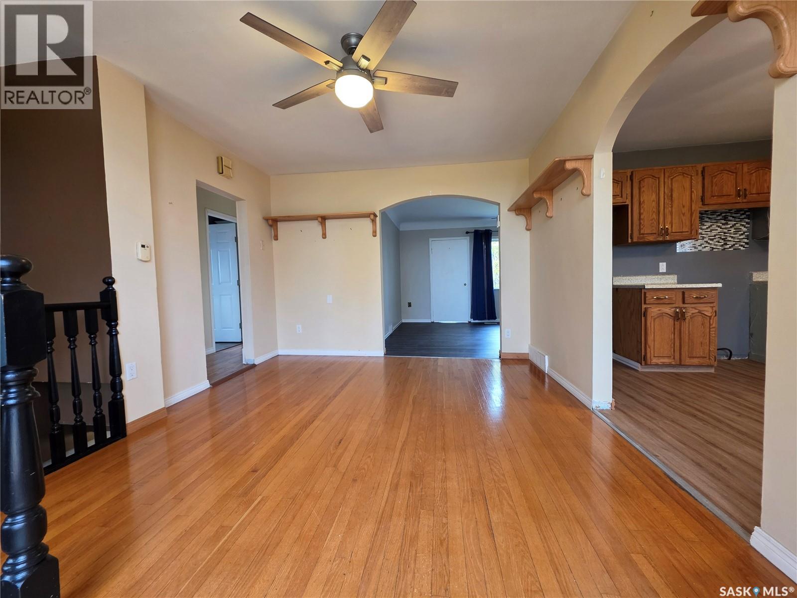 10429 Grid Road 645, Main Centre — photo 9