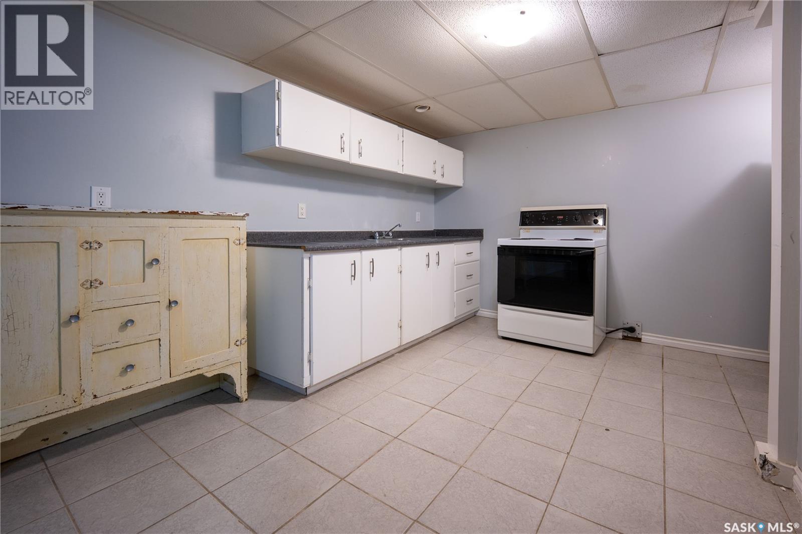 607 Q AVENUE N, Saskatoon — photo 22