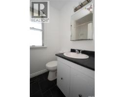 607 Q Avenue N, Saskatoon, SK S7L2Y2 Photo 17