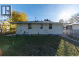 607 Q Avenue N, Saskatoon, SK S7L2Y2 Photo 43