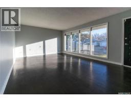 Kitchen - 607 Q Avenue N, Saskatoon, SK S7L2Y2 Photo 6