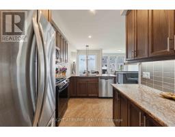 819 Miikana Road, Ottawa, ON K1X0G5 Photo 11