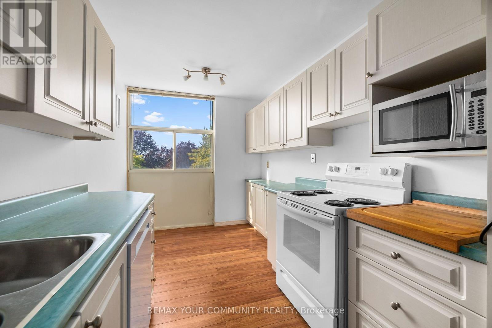 44 Falby Unit 308 photo 4