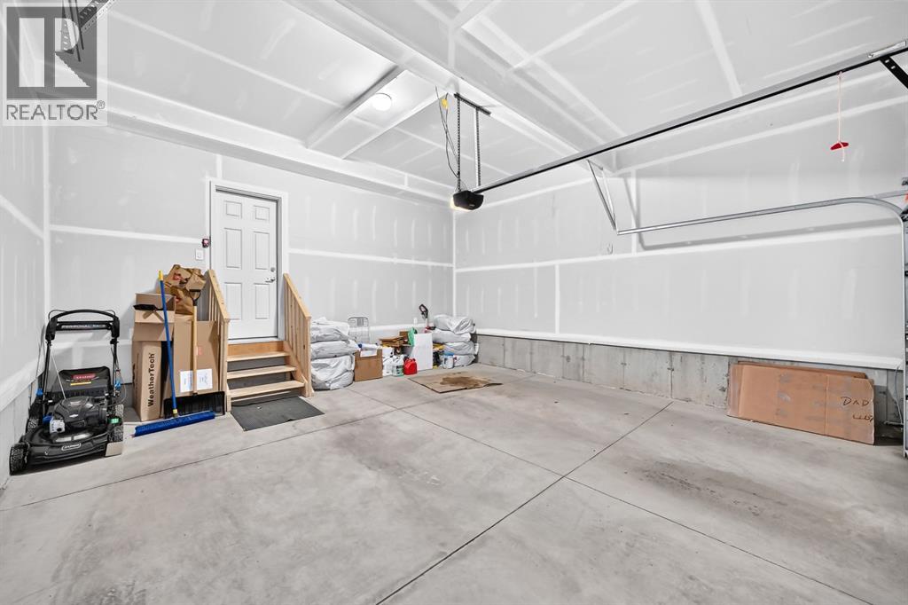 154 Yorkville Road SW photo 35