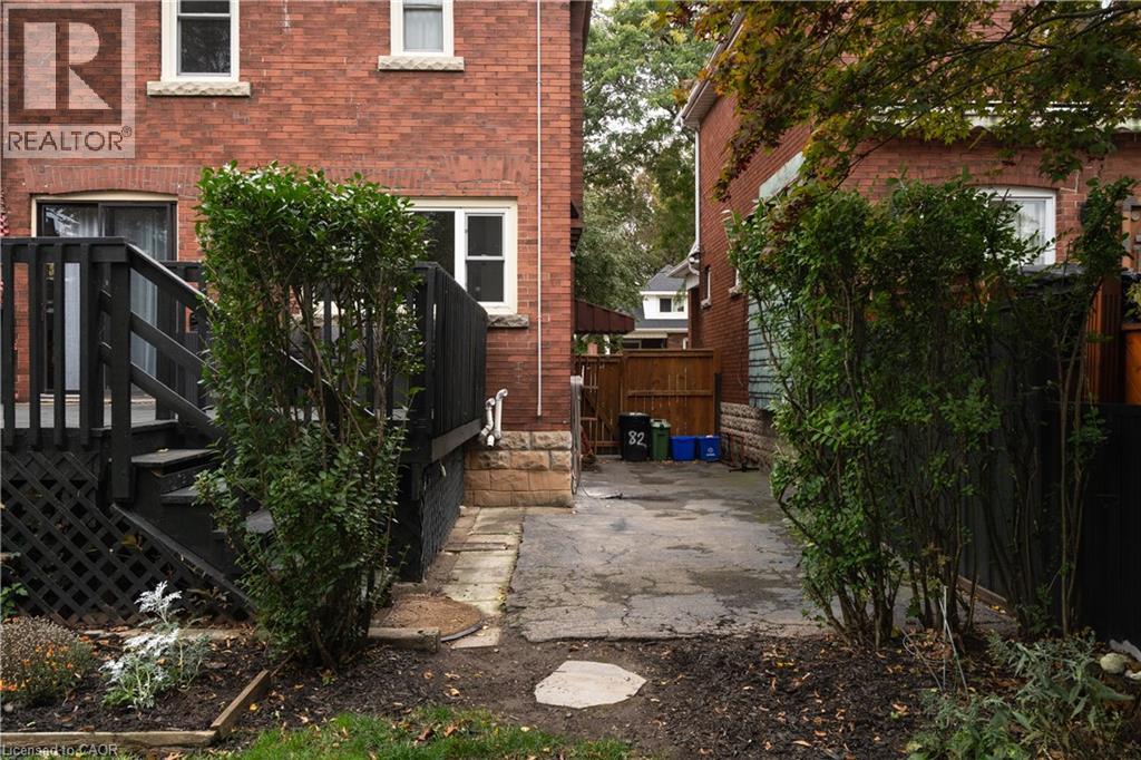 82 S PROVINCE Street S - 37