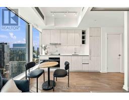 5205 - 8 Wellesley Street W, Toronto, ON M4Y0J5 Photo 15