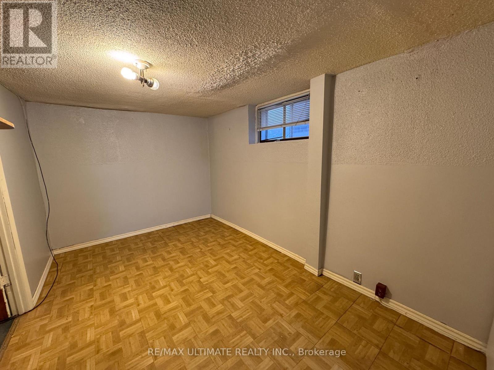 463 Oakwood Avenue, Toronto, ON photo 42
