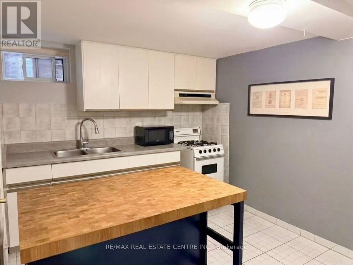 200 Roxton Road, Toronto, ON photo 16