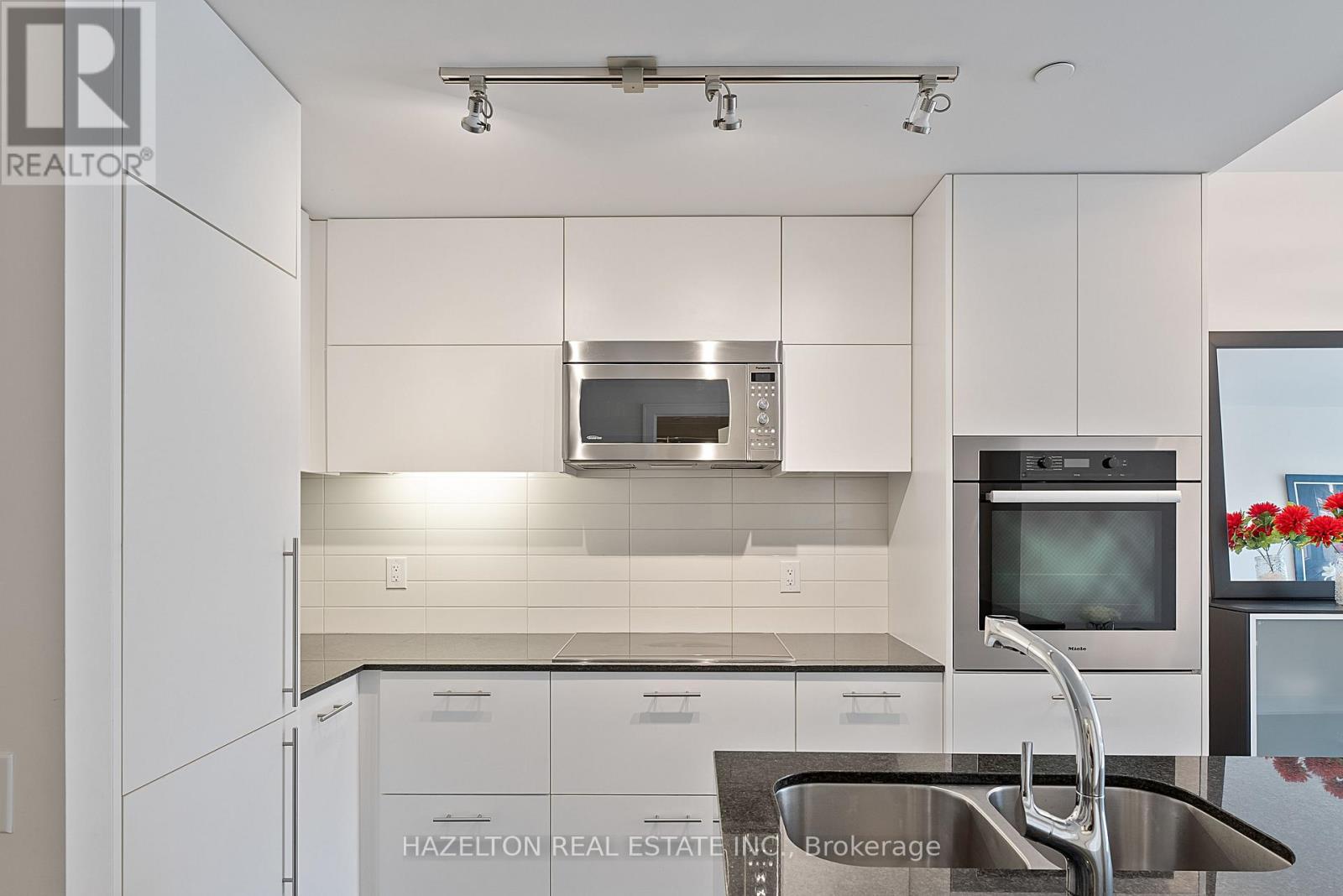 211 - 170 AVENUE ROAD, Toronto (Annex) — photo 6
