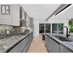 217 Chaplin Crescent, Toronto, ON M5P1B1 Photo 19