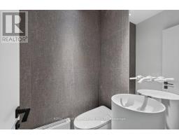 217 Chaplin Crescent, Toronto, ON M5P1B1 Photo 23