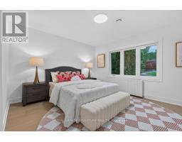 217 Chaplin Crescent, Toronto, ON M5P1B1 Photo 29