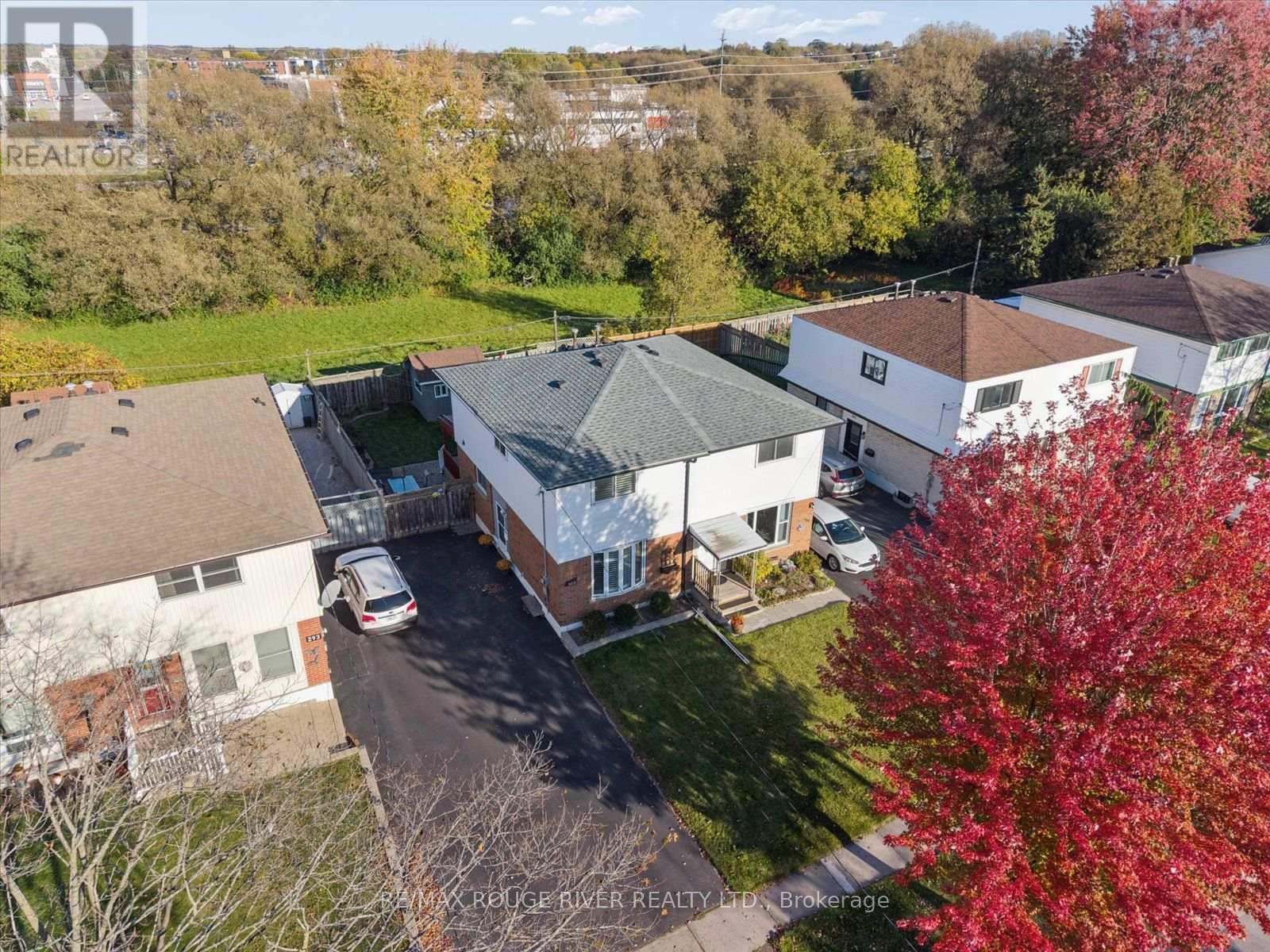 297 Durham Court, Oshawa, ON