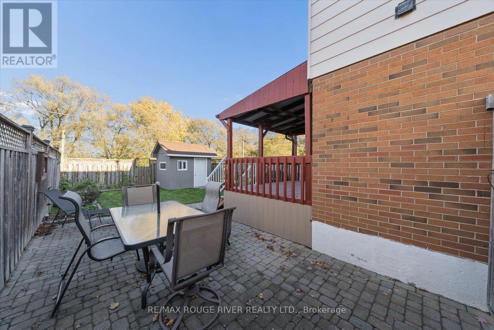 297 Durham Court, Oshawa, ON photo 29