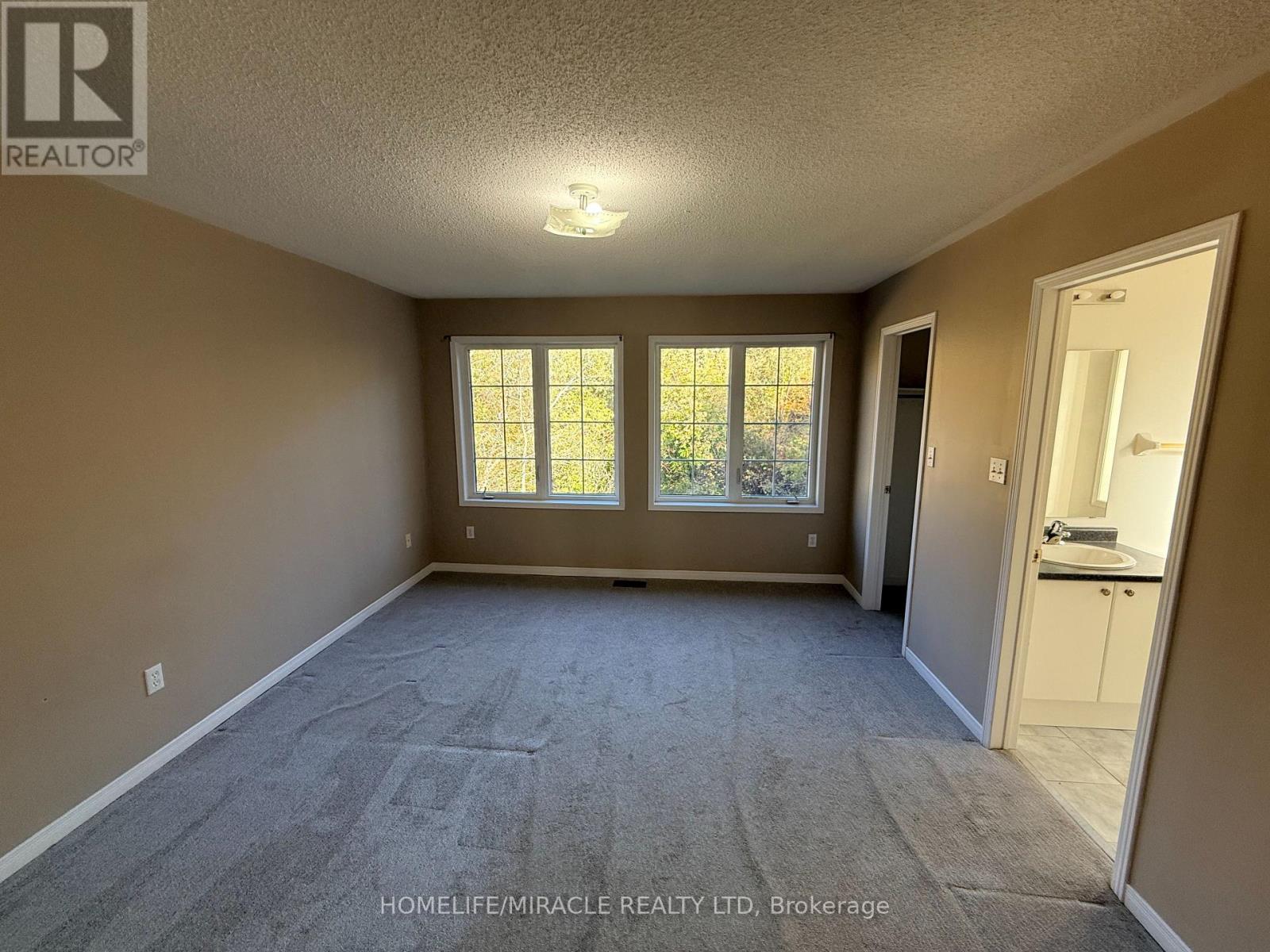 161 Cathedral Drive, Whitby, ON photo 18