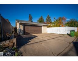 Recreation room - 9011 157 St Nw, Edmonton, AB T5R2A6 Photo 11