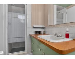 9011 157 St Nw, Edmonton, AB T5R2A6 Photo 47