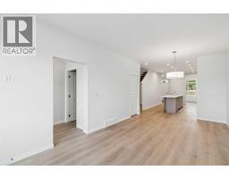 Bedroom - 98 Creekview Avenue Sw, Calgary, AB T2X6M7 Photo 6