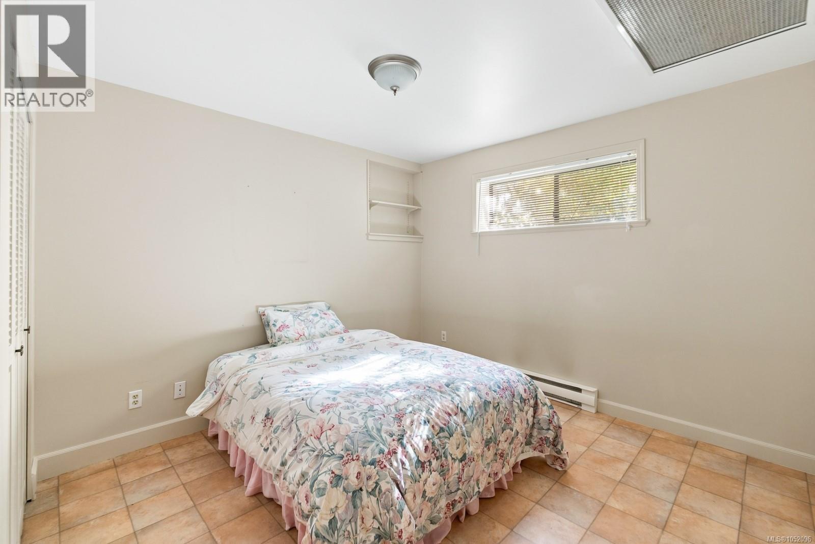 1750 Pritchard Rd - 27