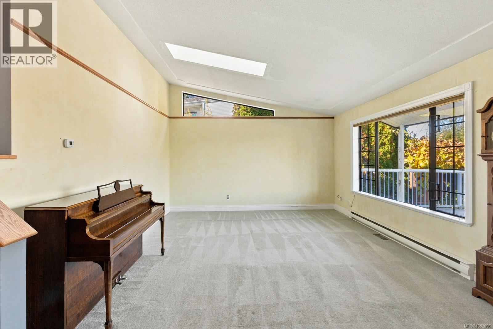 1750 Pritchard Rd - 4
