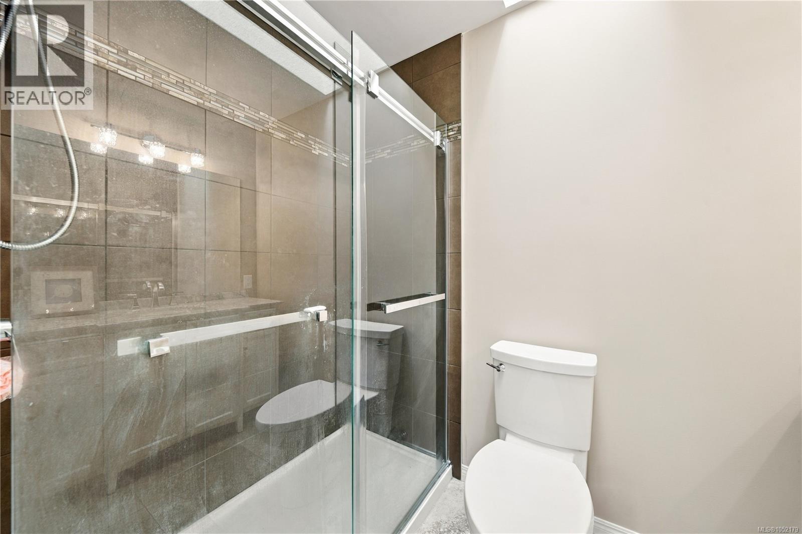 832 Parkside Way - 25