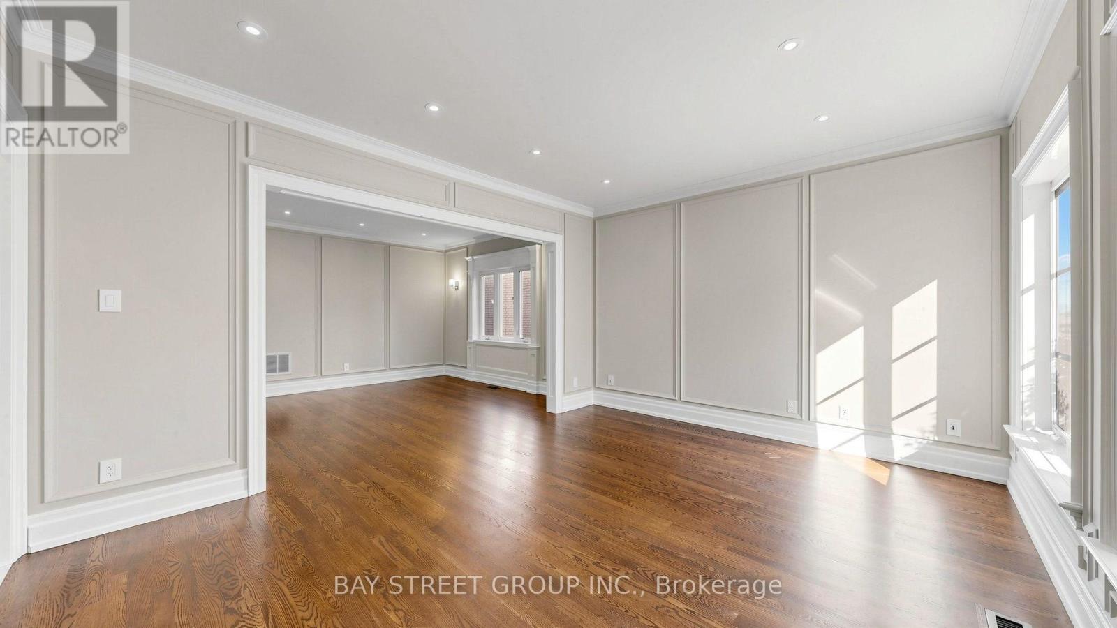 50 Lytton Boulevard, Richmond Hill, ON photo 8