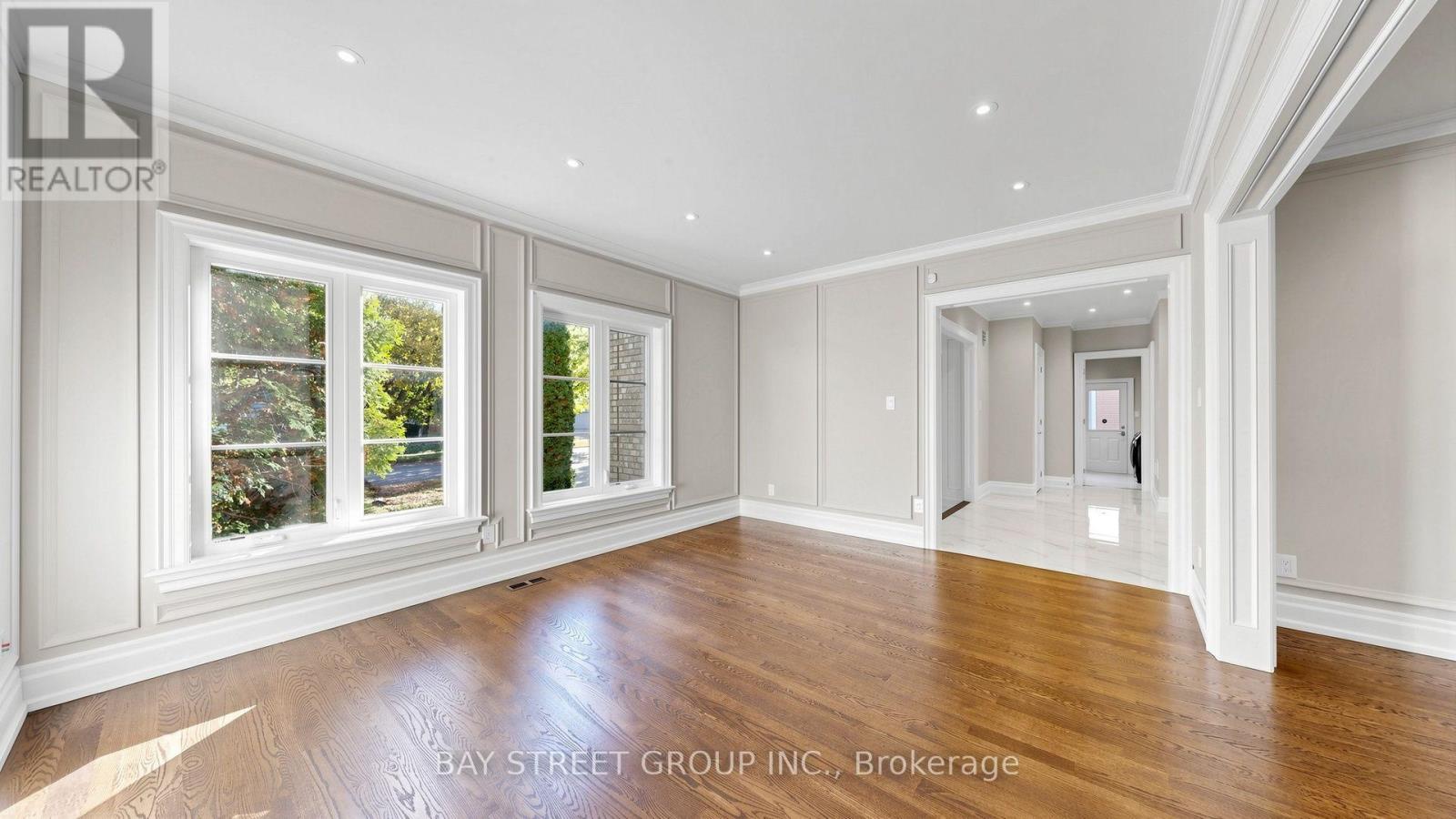 50 Lytton Boulevard, Richmond Hill, ON photo 9