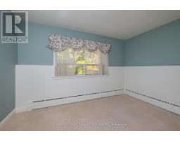 20 Strathroy Crescent, Markham, ON L3P2E6 Photo 13