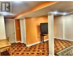 31 Canyon Creek Avenue, Richmond Hill, ON L4C0E9 Photo 6