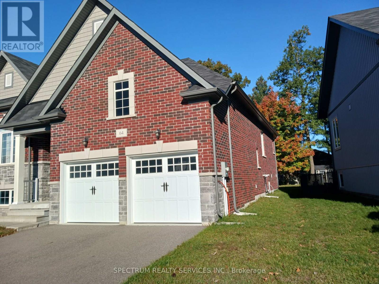 64 REGINA BOULEVARD, Wasaga Beach — photo 2