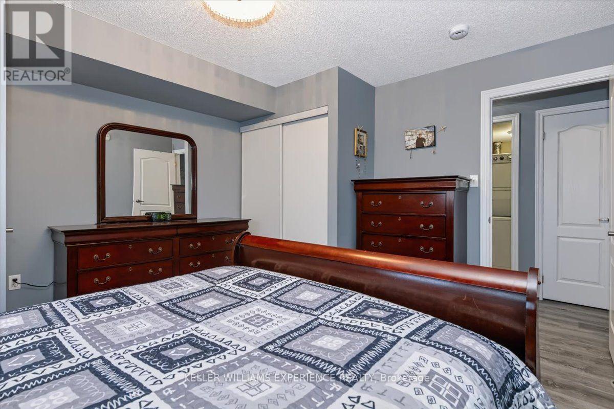 13-137 Sydenham Wells, Barrie photo 18