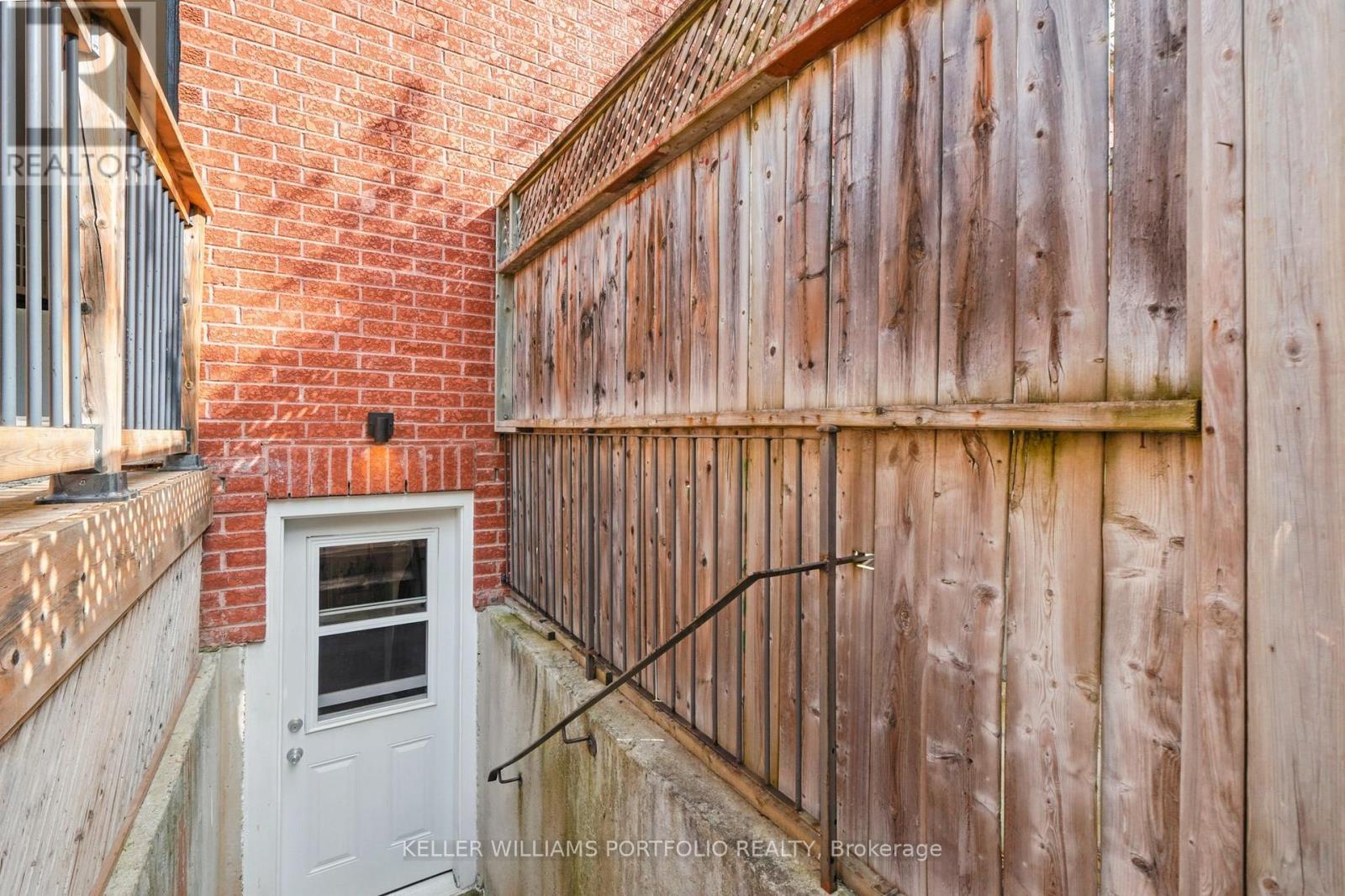 78 OSLER STREET, Toronto (Dovercourt-Wallace Emerson-Junction) — photo 12