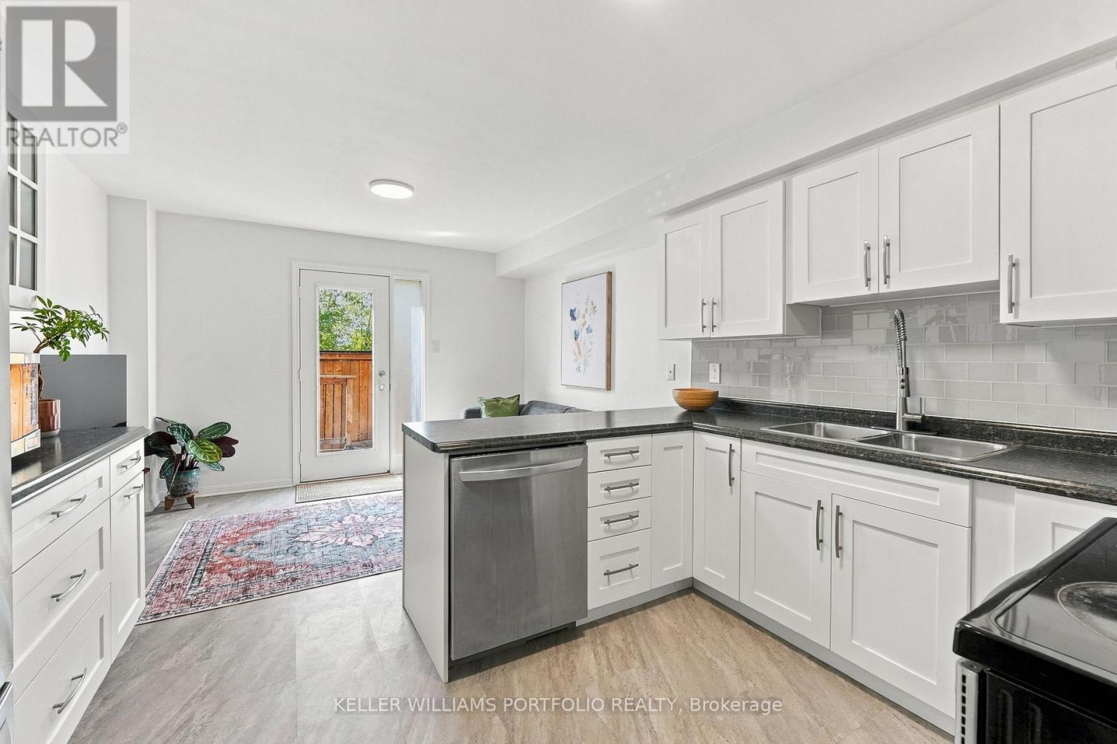 78 OSLER STREET, Toronto (Dovercourt-Wallace Emerson-Junction) — photo 5