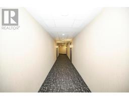 1512 - 9 George Street, Brampton, ON L6X0T6 Photo 8
