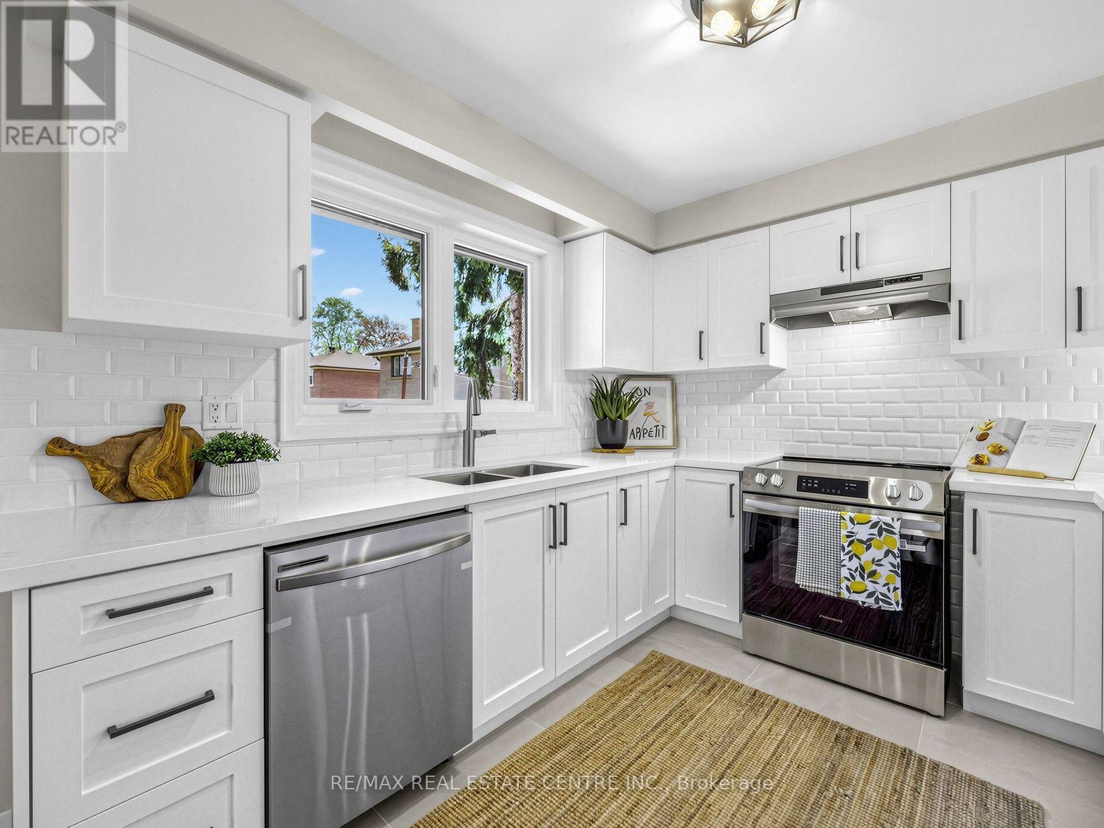 2362 DENISE ROAD - 7