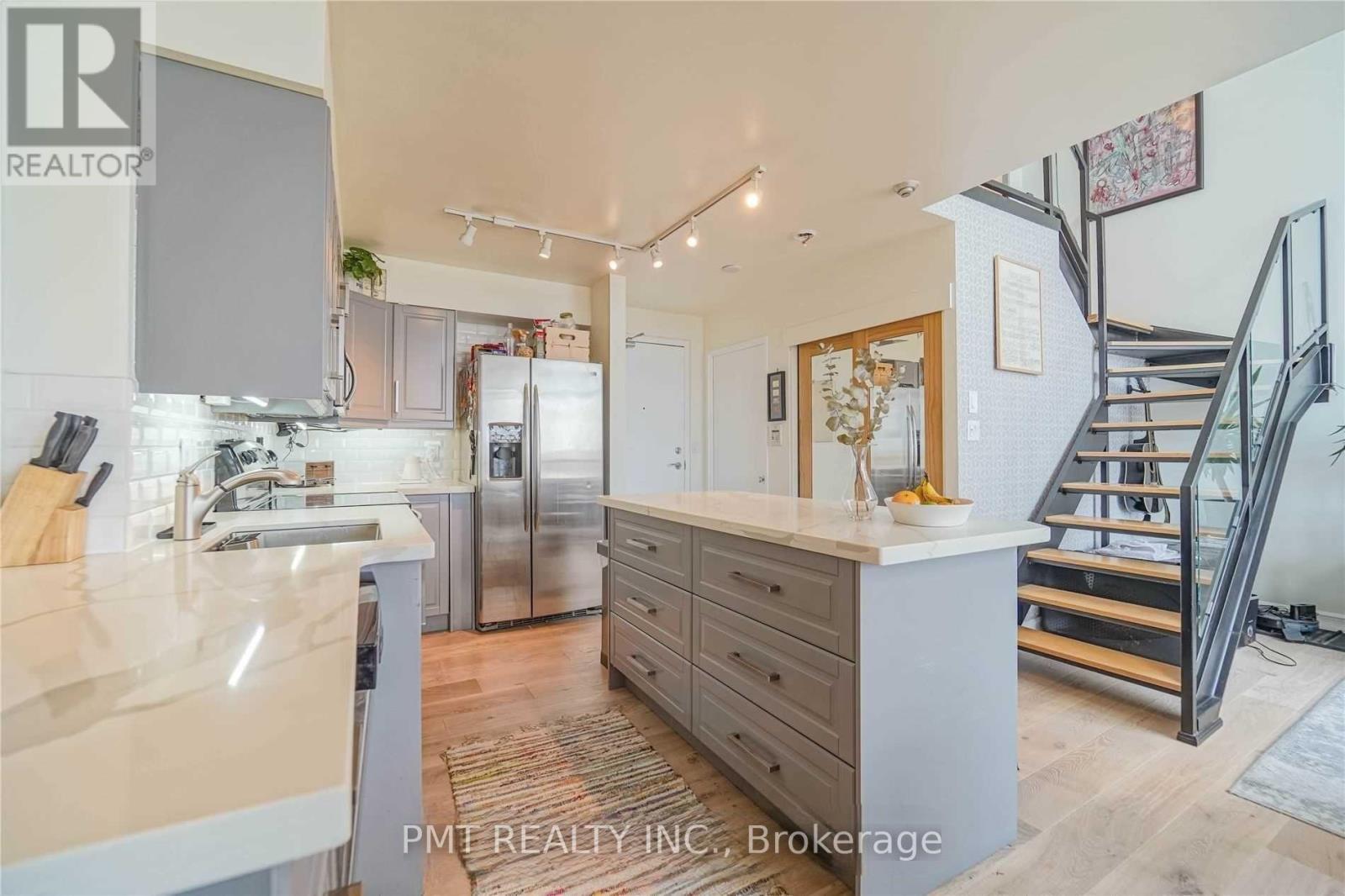 624 - 250 MANITOBA STREET, Toronto (Mimico) — photo 2