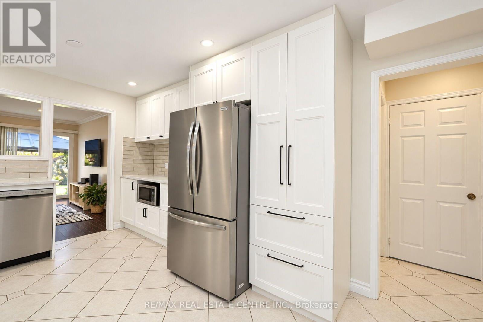 32 Mckinnon Avenue, Halton Hills, ON photo 18