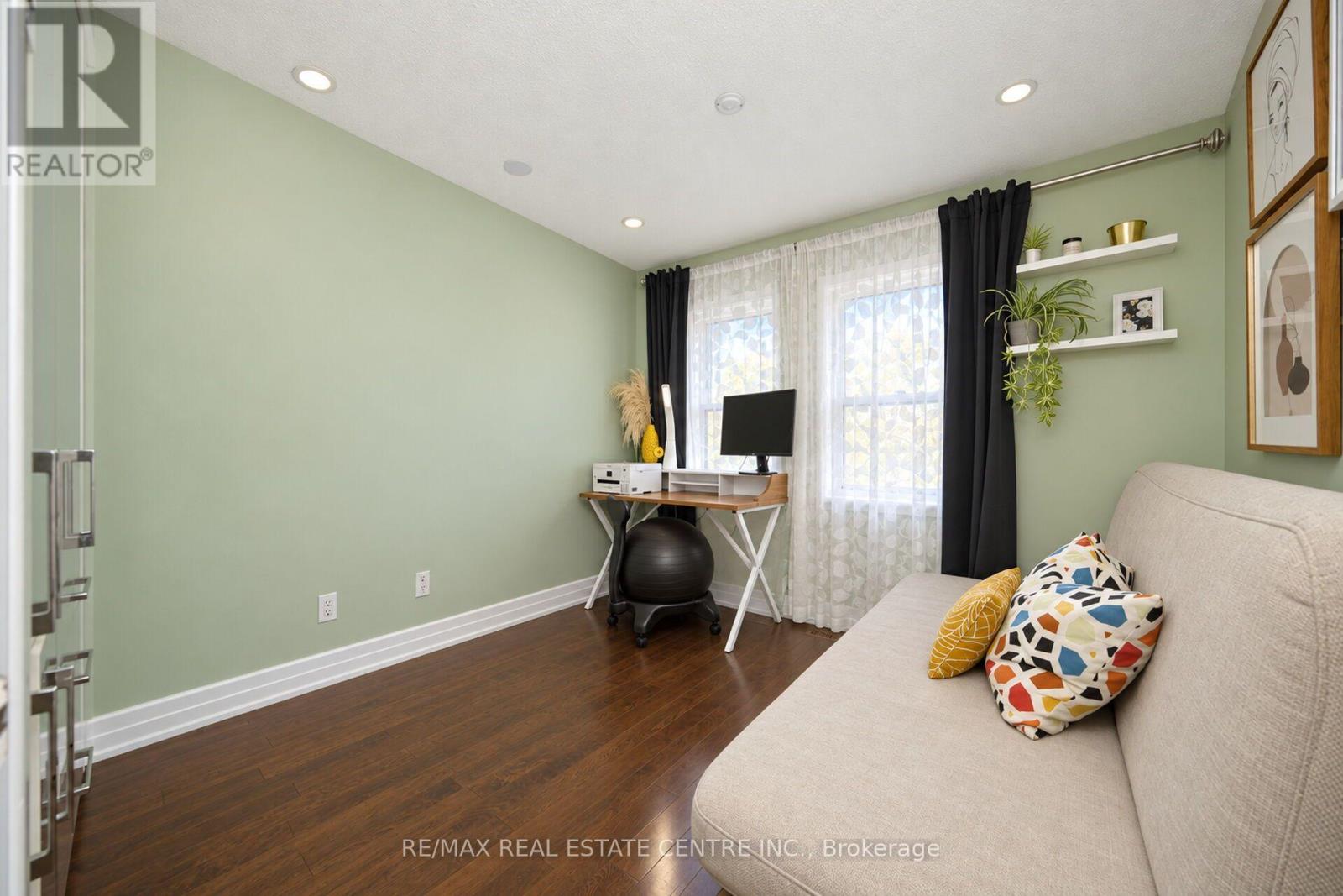 32 Mckinnon Avenue, Halton Hills, ON photo 23