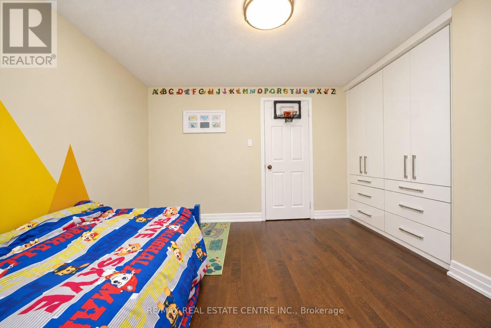 32 Mckinnon Avenue, Halton Hills, ON photo 28