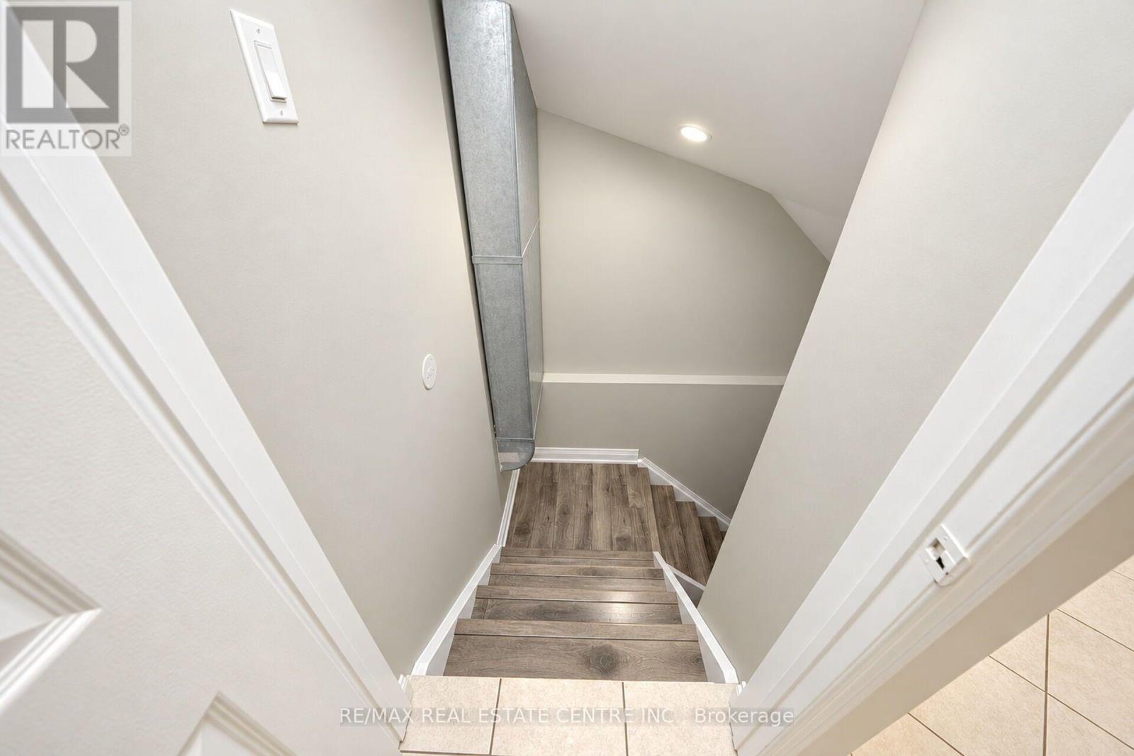 32 Mckinnon Avenue, Halton Hills, ON photo 39