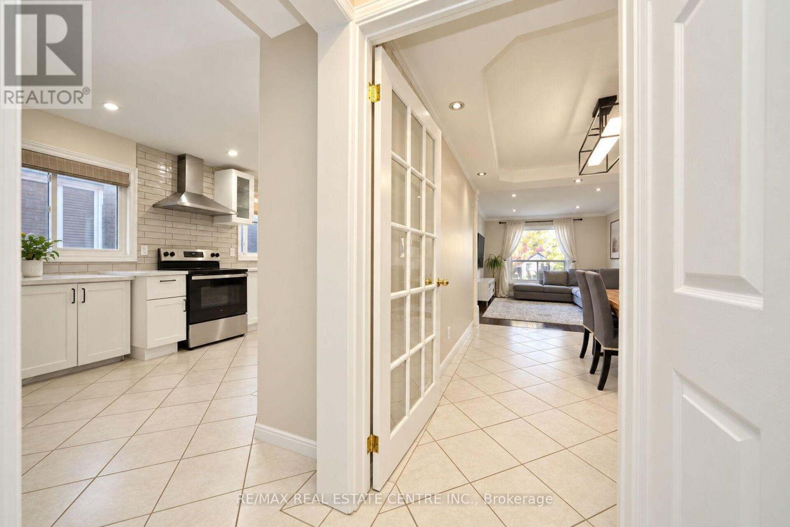32 MCKINNON AVENUE, Halton Hills (Georgetown) — photo 5
