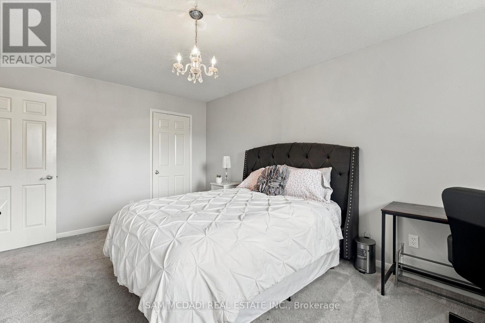 1138 Vanier Drive, Mississauga, ON photo 26