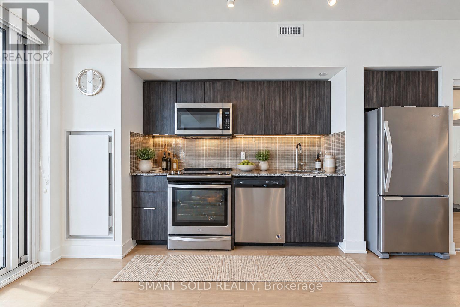 #2313 30 SHORE BREEZE DRIVE - 5