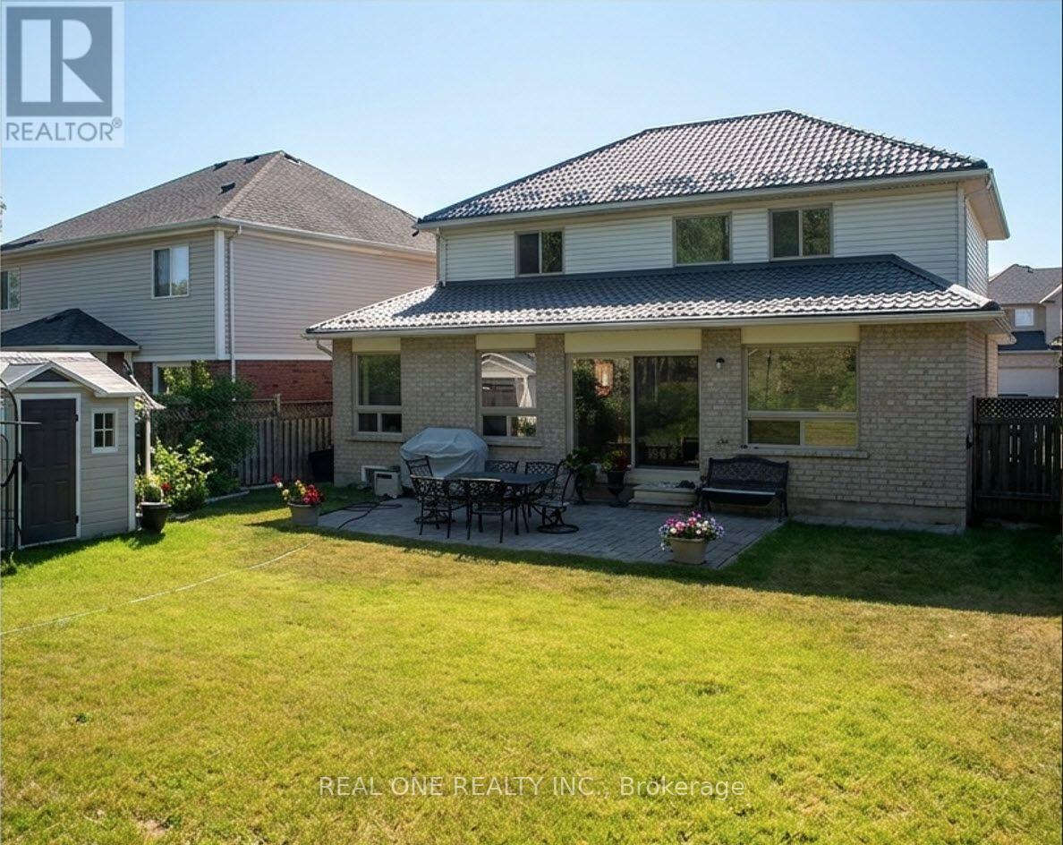 209 BLACKBURN DRIVE, Brantford — photo 2