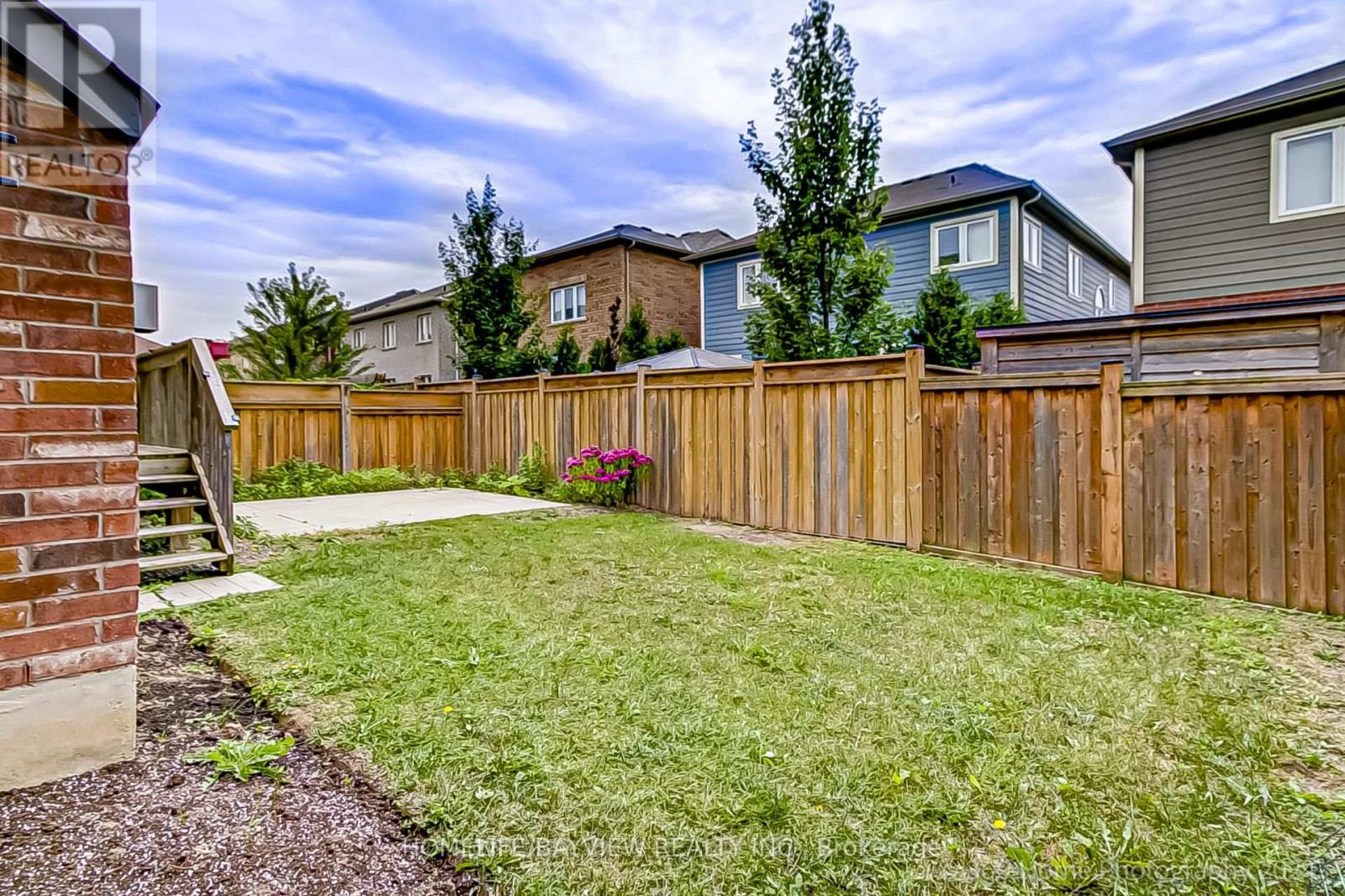 23 FINGLAND CRESCENT N, Hamilton (Waterdown) — photo 10