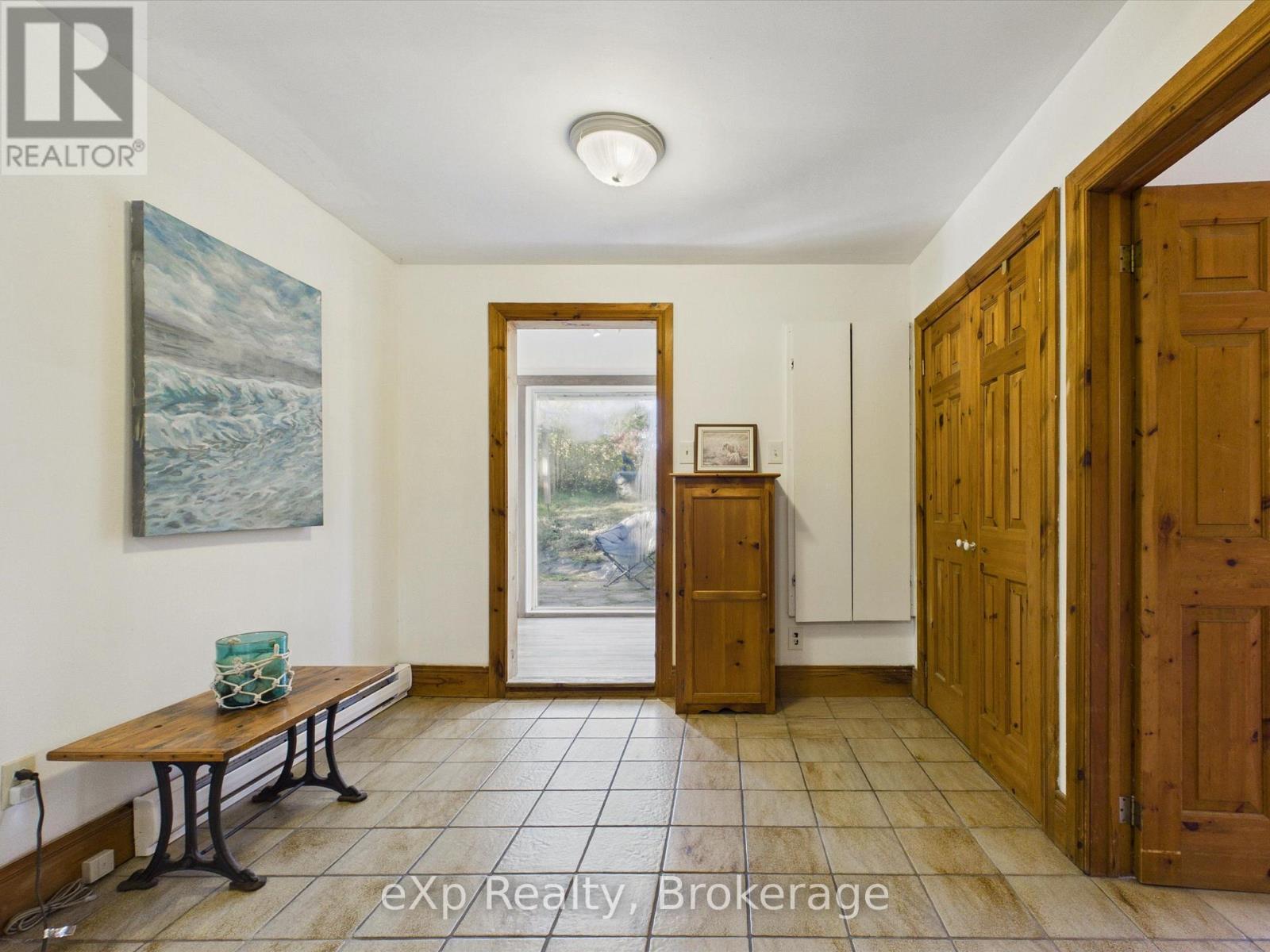 1002 SILVER LAKE ROAD - 21