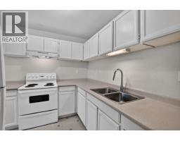 Photo 19 of 38, 301 3777 MASSEY DRIVE · Prince George, BC