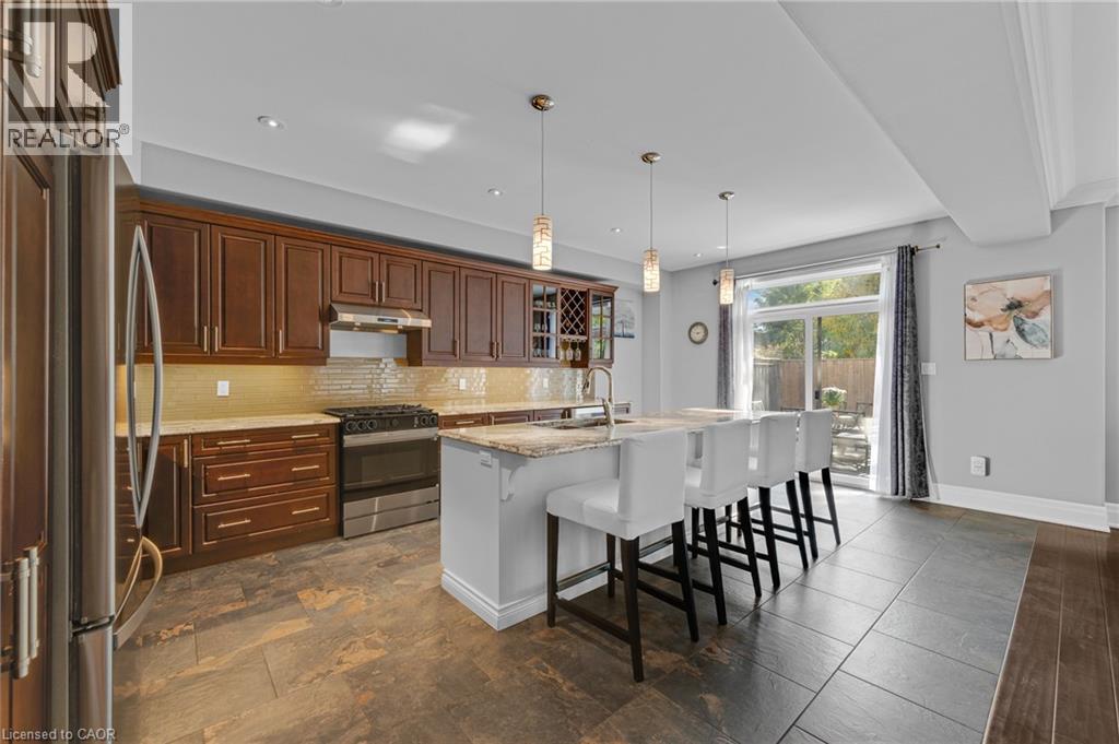 85 KOPPERFIELD Lane, Hamilton — photo 11