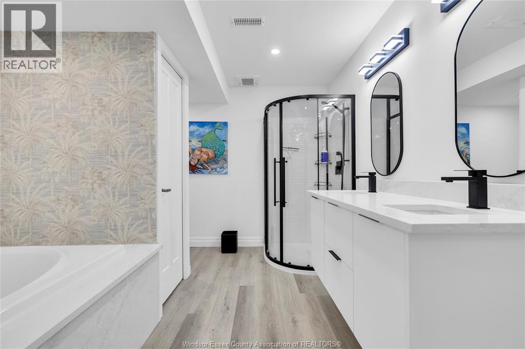 494 MARTINIQUE AVENUE - 31